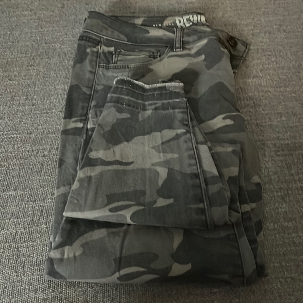 Camo pants